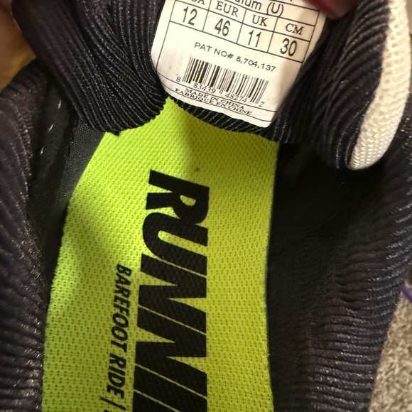 Brooks Vibrant Yellow and Black Athletic Shoes - Picture 8 of 8